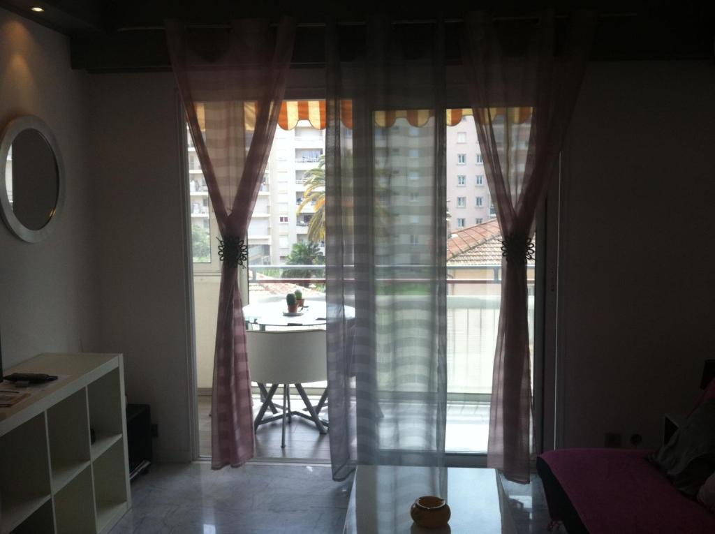 Appartement Les Palmiers Juan-les-Pins Dış mekan fotoğraf